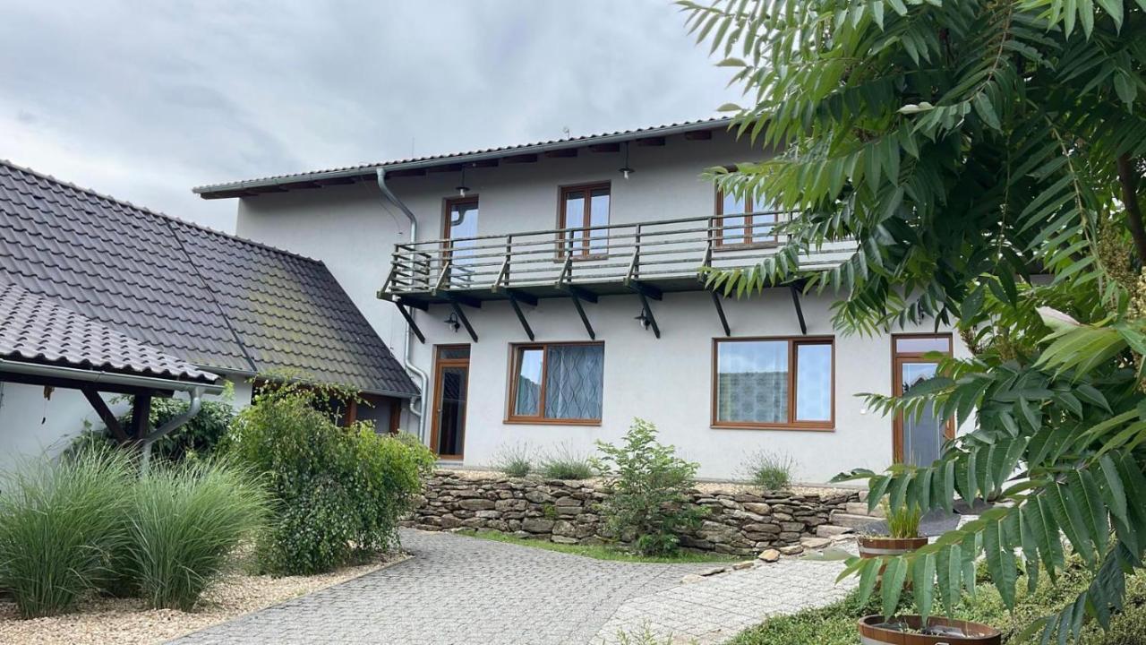 Penzion Kundratice Exteriér fotografie